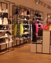 MUECKE in München im daseinstein Einkaufszentrum Damenbekleidung