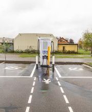 Shell Recharge Charging Station Bild 1