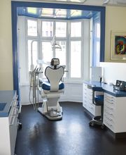 Dr. med. dent. Sigrist Mireille Bild 5