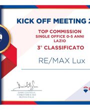 RE/MAX Lux immagine 14