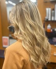 Fantastic Sams Cut & Color image 13