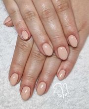 Evas Nageldesign Bild 1