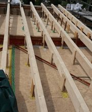 Carlo Marti Dach und Holz Bild 1