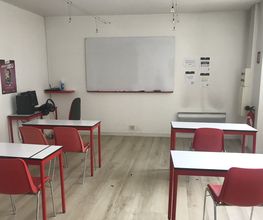 Auto-école ECF SURGERES image 4