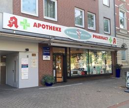 Aussenansicht der St. Bernward Apotheke