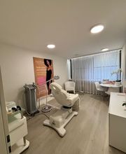 Eingangbereich hairfree Lounge Basel