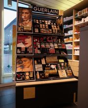 beauty-produkte-amavita-apotheke-und-drogerie-brugg