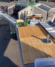 LA VIE DEHORS image 1