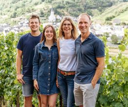 WEINGUT EDUARD KROTH Bild 2