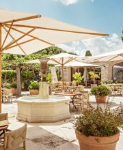 Capelongue, Bonnieux, a Beaumier Hotel image 1