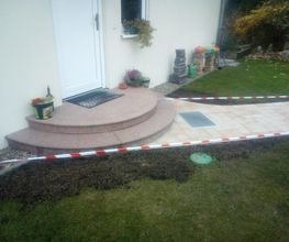 Herstellung Eingangspodest mit Granit