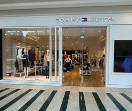 Tommy Hilfiger immagine 1