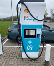 Shell Recharge Charging Station Bild 1