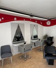 HAAR linie Mandy Kunath Bild 1