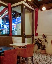 Chez Marguerite . Bouillon Parisien image 3