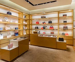 Louis Vuitton Padova immagine 14