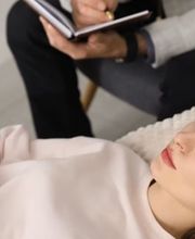 Dennis Förster Hypnose und Traumapraxis Bild 1