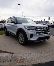Fox Grand Traverse Ford image 9