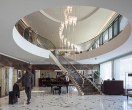 Lobby at Warwick Geneva Hotel