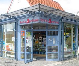 Aussenansicht der Senne-Apotheke