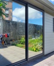 Caz' Protect image 18