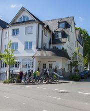 Hotel Rech Aussenansicht-17-121.jpg