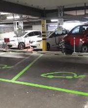 Shell Recharge Charging Station Bild 1