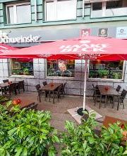 Schweinske Restaurant in Hamburg Barmbek - Schnitzel, Burger & Frühstück Bild 3