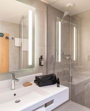 B&B HOTEL Lyon Nord image 9