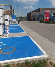 TotalEnergies Charging Station Bild 2