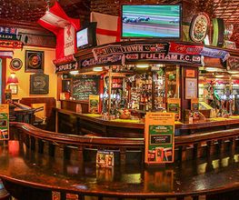 Mr. Pickwick Pub Bern – Bar with Live Sports