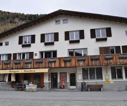 Spezialitäten-Metzg Splügen Bild 3