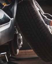 Schachengarage AG / Renault Servicestelle mit Verkauf Bild 4