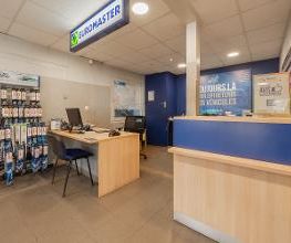 Euromaster Poissy image 9