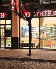 Aussenansicht der Barlach Apotheke