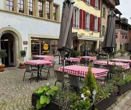 Piazza Büren Bild 1