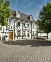 HDI Versicherungen: Eike Damps in Kürten