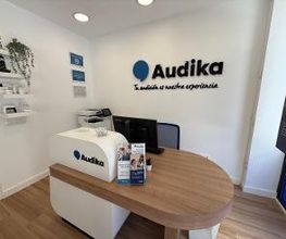 Recepción centro auditivo Palma de Mallorca ubicado en Carrer de Gilabert de Centelles, 8B, Llevant, Palma.