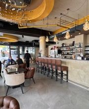 Dreamers All Day Bar Bild 2