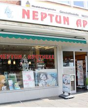 Aussenansicht der Neptun-Apotheke