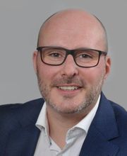 AXA Geschäftsstelle Jürgen Nacken Bild 5