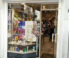 Paris Parfums image 1