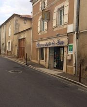 Pharmacie de la Tour image 1