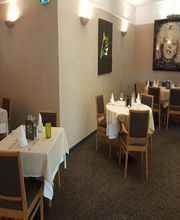 Hôtel Restaurant Les Oliviers image 5