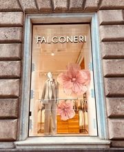 Falconeri immagine 1