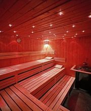 Die Sauna - Karl marx' heiß Bild 2