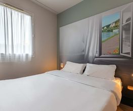 B&B HOTEL Evreux image 1