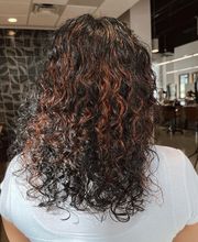 Aveda Institute Avondale image 17