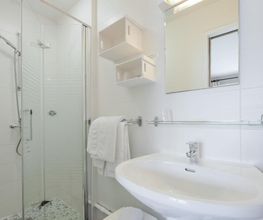 L'Auberge image 10