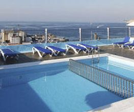 hotel-voramar-piscina-04.jpg
